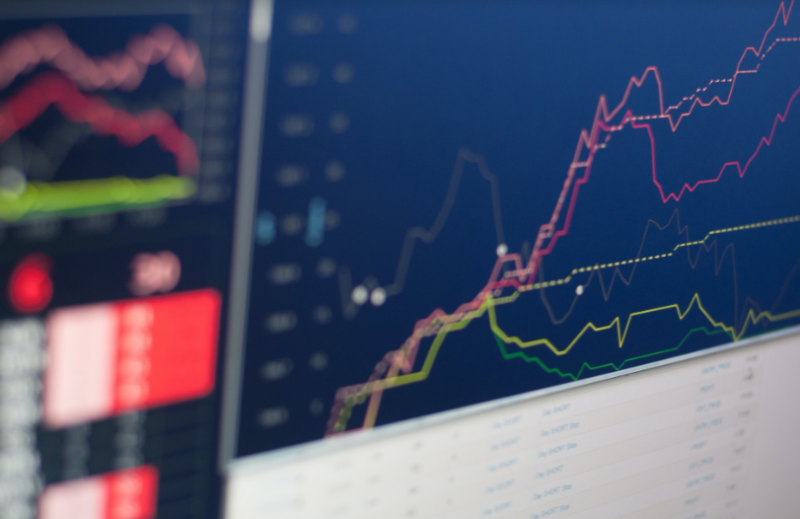 Features That Define the Best Forex Brokers: An Expert Analysis